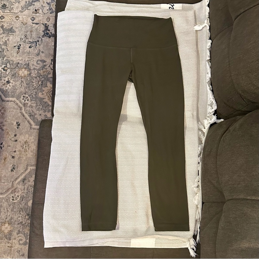 Lululemon Align Leggings 23” Size 6